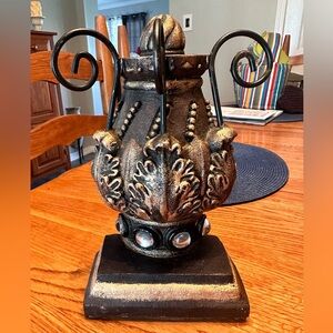 Elegant Black and Gold Decorative decor